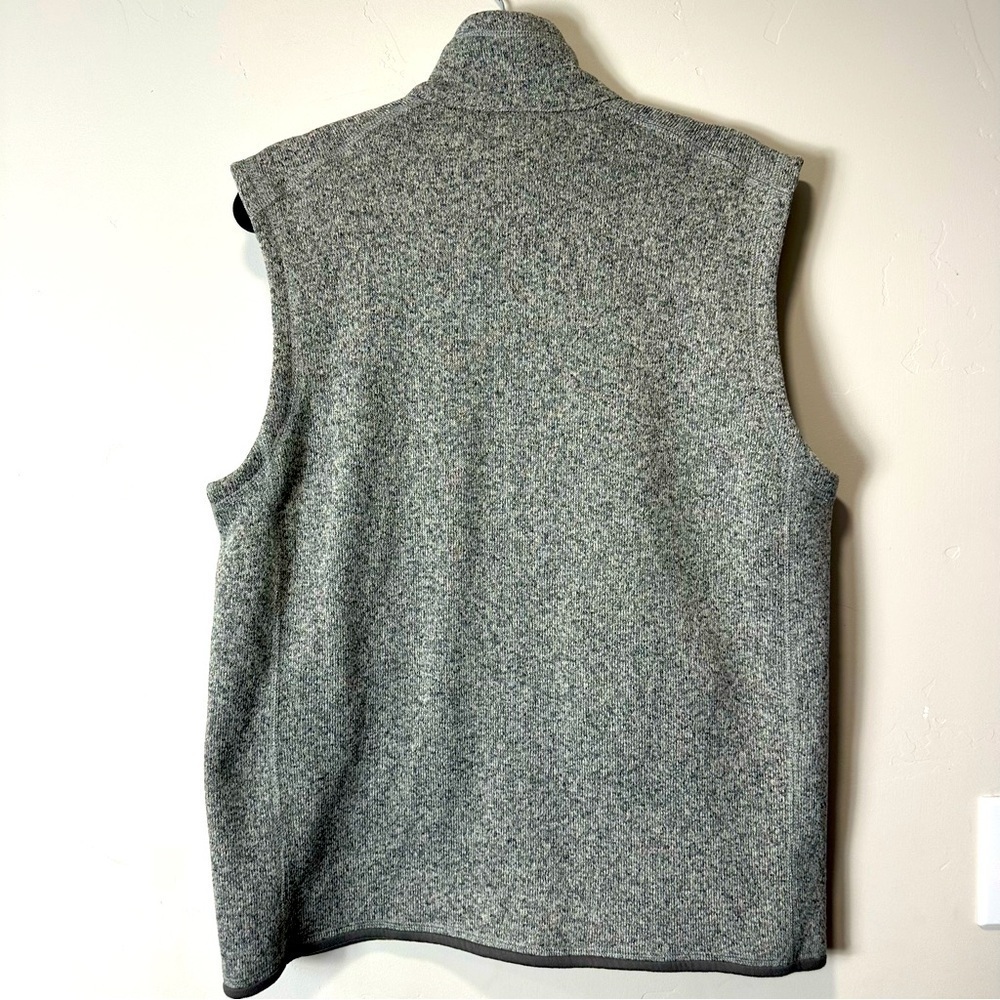Patagonia Men's Better Sweater Fleece Vest, Outdoor vest, sustainable fashion - Picture 2 of 4